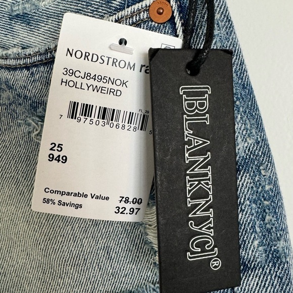 BLANKNYC Women’s Hollyweird Frayed Hem Denim Shorts Distressed Blue Size 25 - Picture 4 of 12